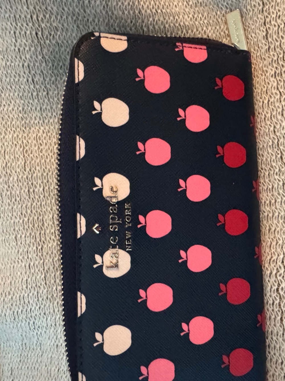 Kate Spade full zip wallet